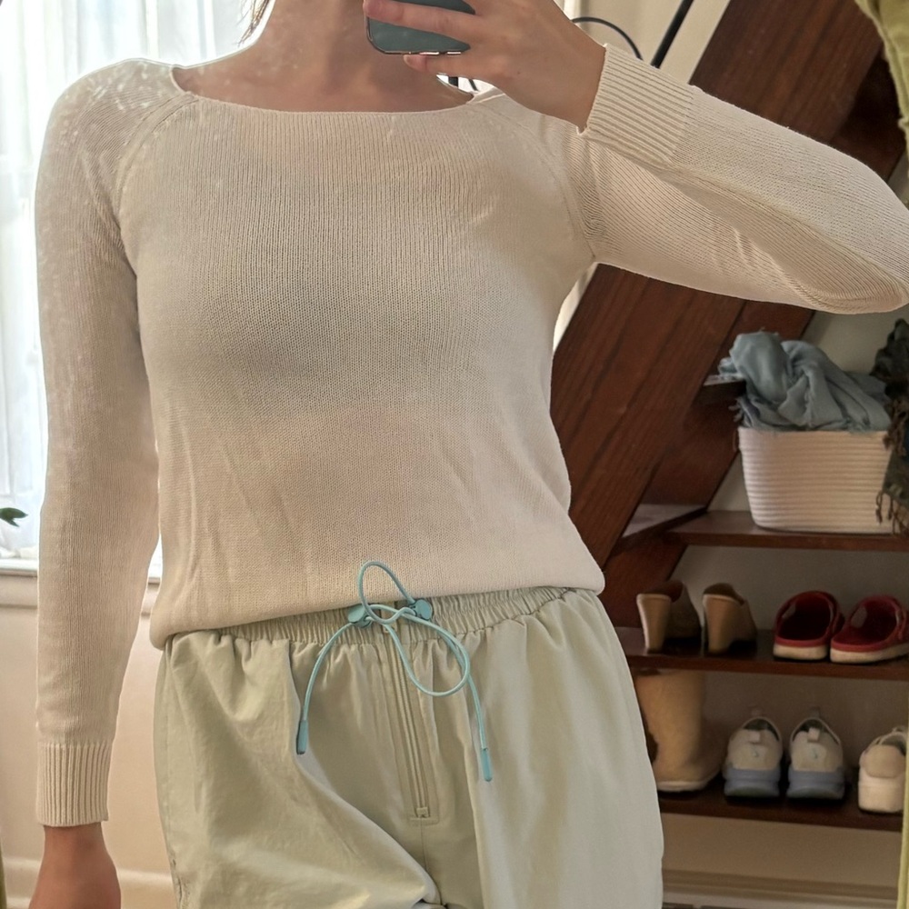Old Navy Cream Sweater